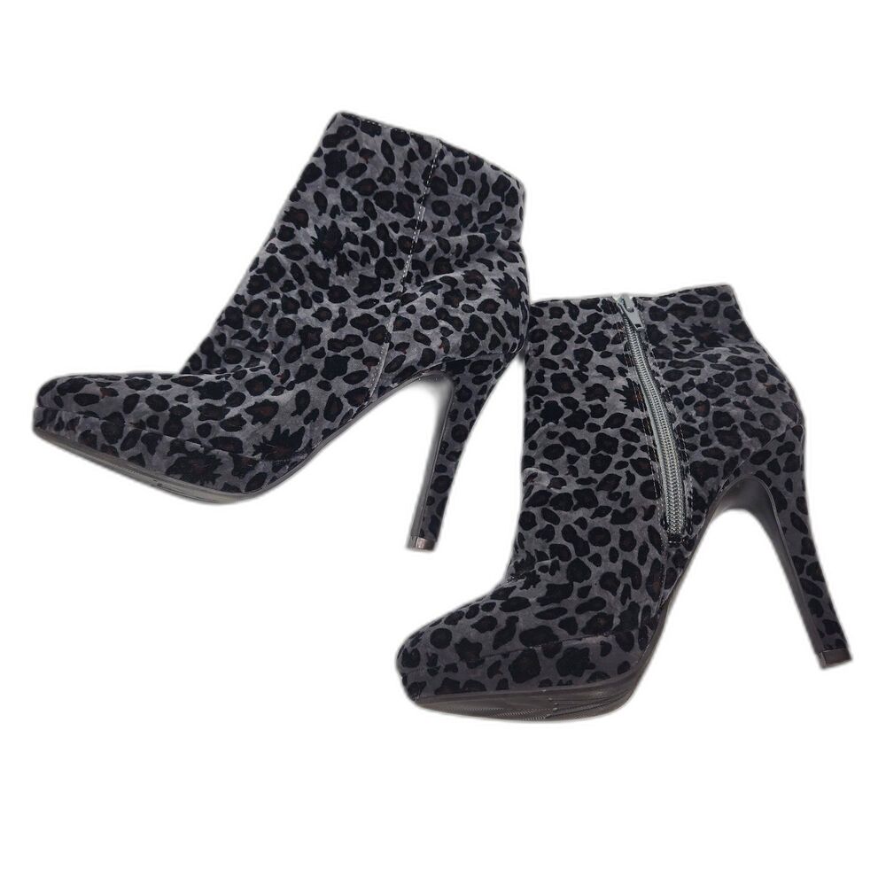 Women's Leopard Print Booties Stiletto Heels Dark Gray Velvet Size 8M